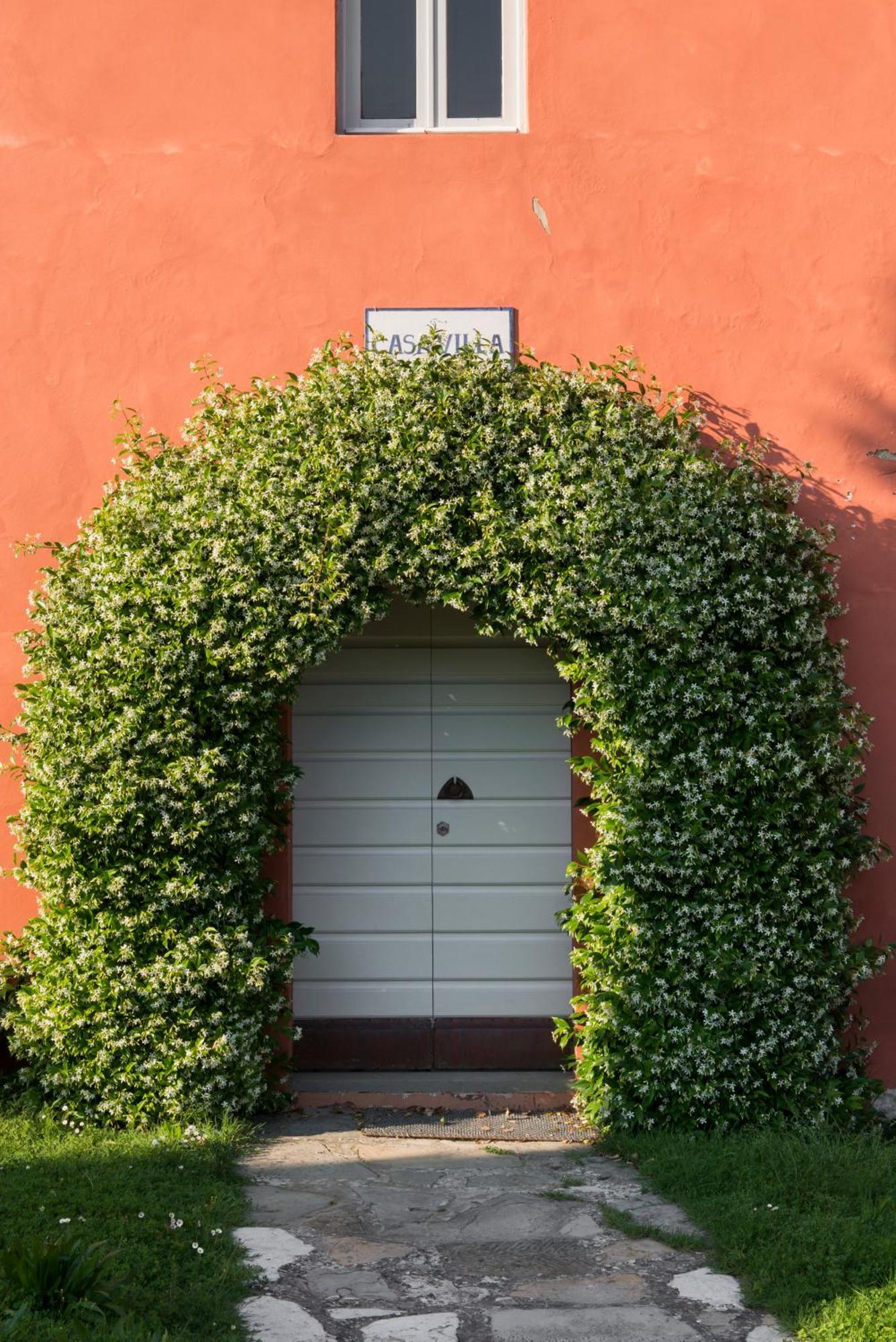Casavilla Rentals By Torre A Cona Rignano sullʼArno エクステリア 写真