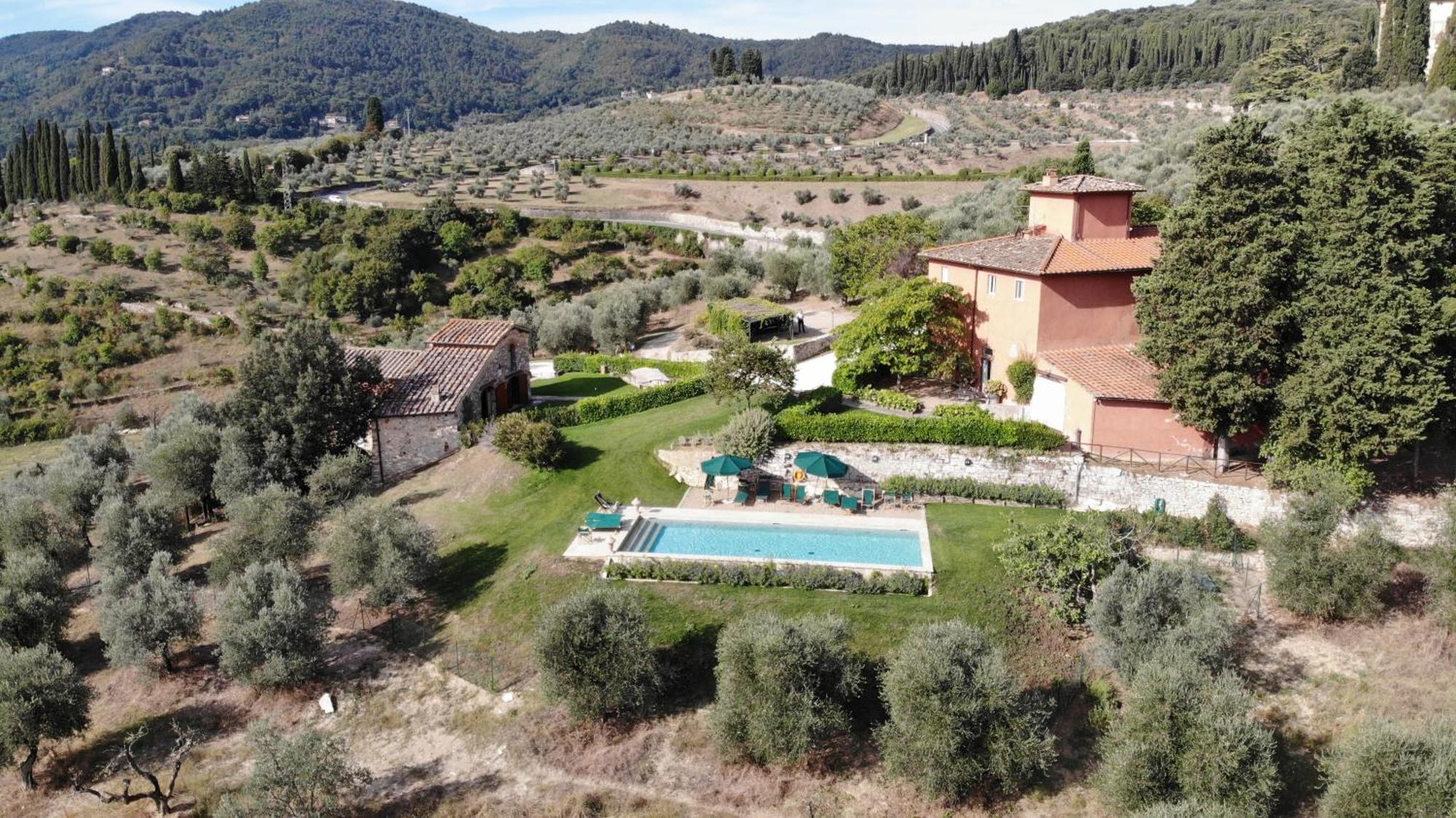Casavilla Rentals By Torre A Cona Rignano sullʼArno エクステリア 写真