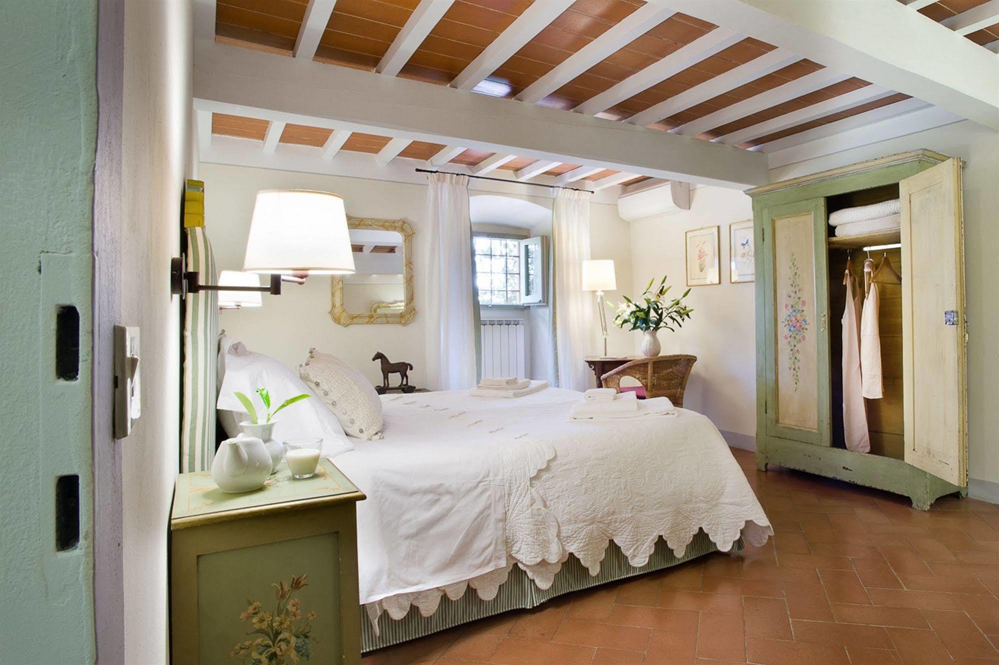 Casavilla Rentals By Torre A Cona Rignano sullʼArno エクステリア 写真