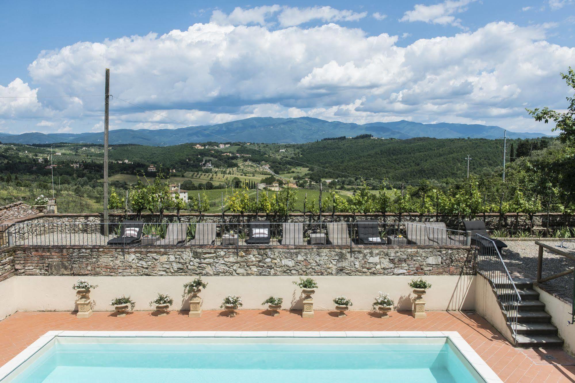 Casavilla Rentals By Torre A Cona Rignano sullʼArno エクステリア 写真